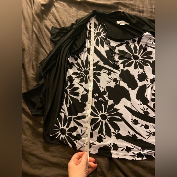 🆓w/purchase Women's XL top ...attached outer layer & attached neclace - Picture 12 of 13